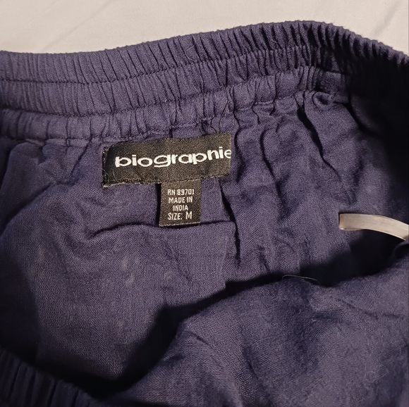 Vintage Biographie Lace Skirt - Picture 2 of 3